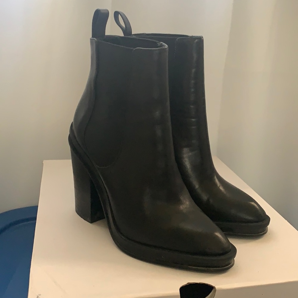 Aldo Leather Ankle Boots